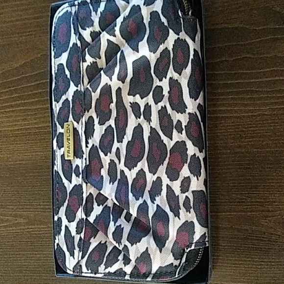 Wallet - Picture 5 of 8